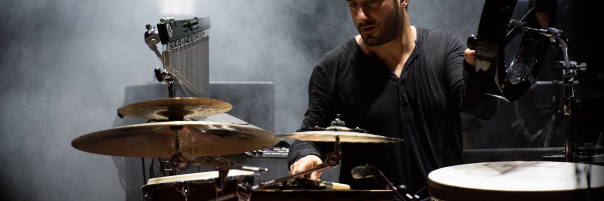 Santino Scavelli, Drumset, Bühne, Power, spielend, Spaß